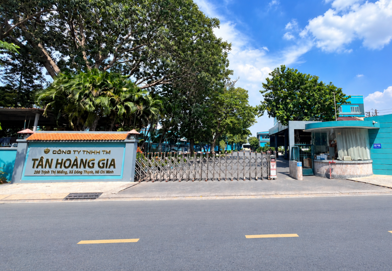 Tan Hoang Gia factory gate at 200 Trinh Thi Mieng Street, Dong Thanh, Ho Chi Minh City