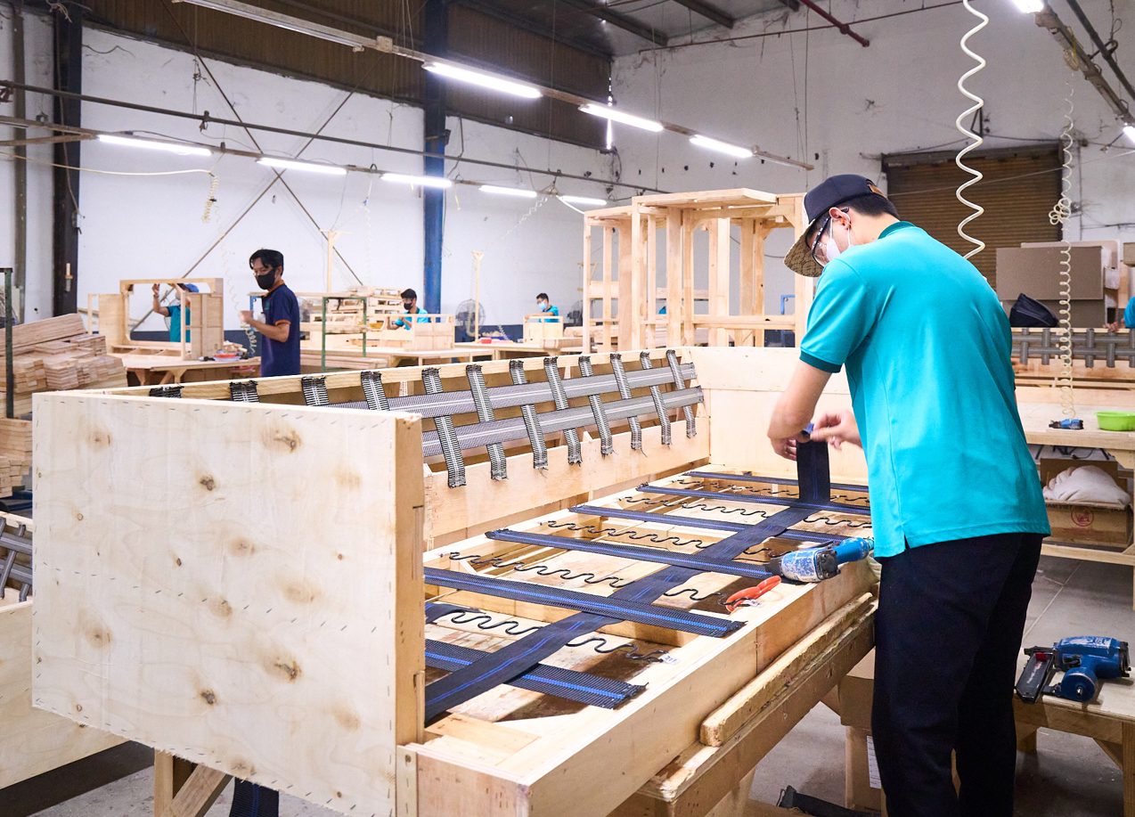 Solid wood sofa frame assembly with webbing