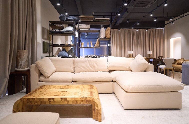 L-shaped corner sofa by THG